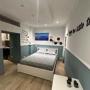 Pazz House Naples